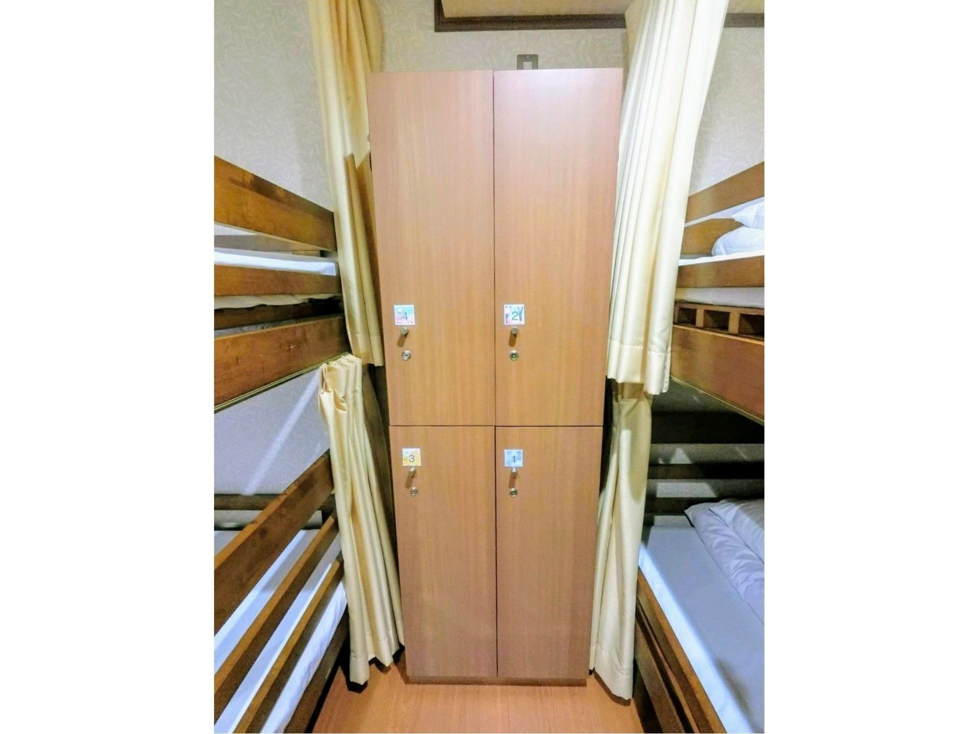 Guest House Na-No-Hana - Hostel, Caters To Women Κιότο Εξωτερικό φωτογραφία